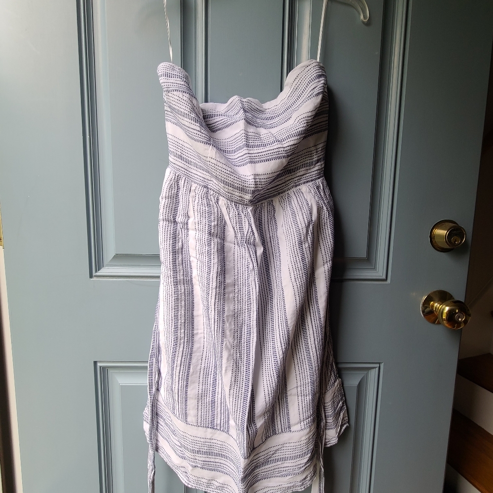 Ann Taylor LOFT strapless summer striped dress
